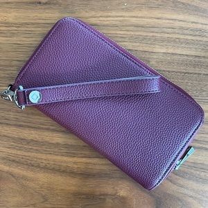 burgundy thirty-one wallet!!